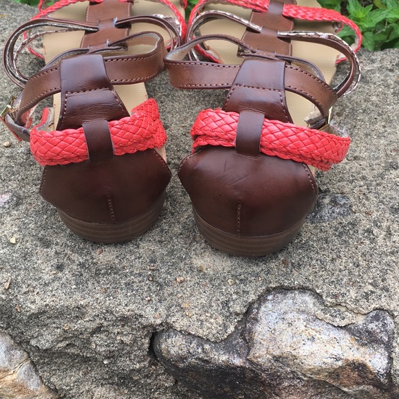 Bandolino Sandals - Picture 7 of 8